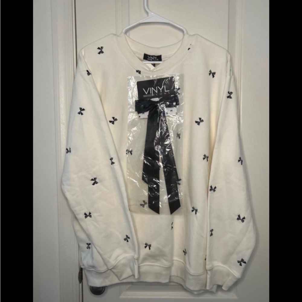 Black and White Graphic Hoodie with Bold Chest Design